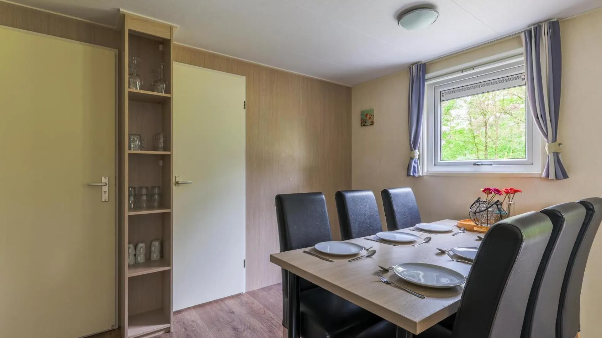 Easy Chalet Vessem